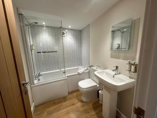 Koupelna v ubytování Crimpers Cottage