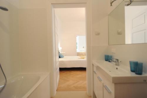 Brand New - City Apartment - Quiet - Top 14