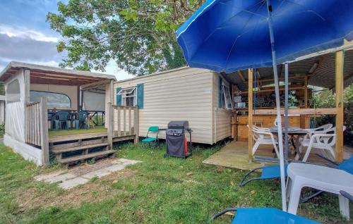 Beautiful StaCaravan In Les Mathes