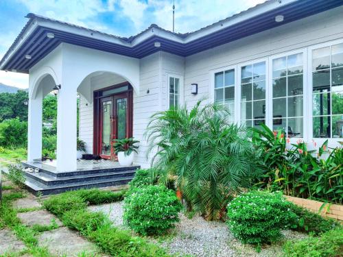 和平Ben's house lương sơn hoà bình的相册照片
