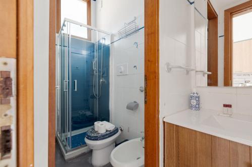GuestHost - Turquoise Mini Flat near Centrale FS