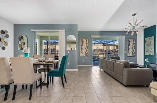Themed house w Disney rooms private pool & spa photo 23