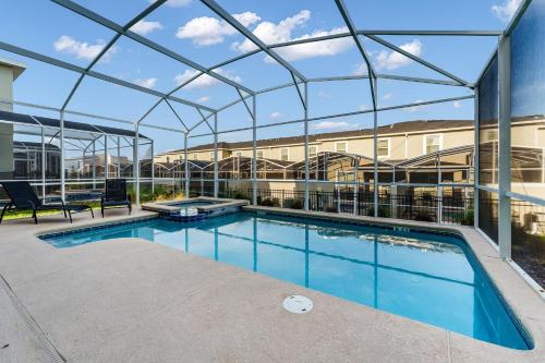 Themed house w Disney rooms private pool & spa photo 24