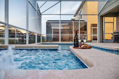 Themed house w Disney rooms private pool & spa photo 50