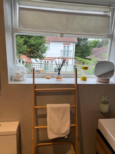 Fotografie z fotogalerie ubytování Modern and Cozy Retreat in Abingdon - Oxford- Sleeps 4 in a Quiet Location v destinaci Abingdon