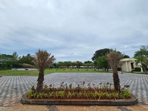 Zahrada ubytování Sathyam Grand Resorts, Sriperumbudur