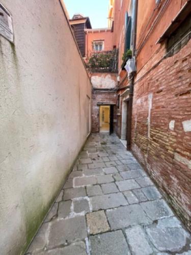 Ca'Antica sinagoga - Venice Canal front apartment photo 12