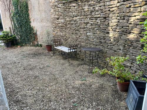 Κήπος έξω από το Farm Flat