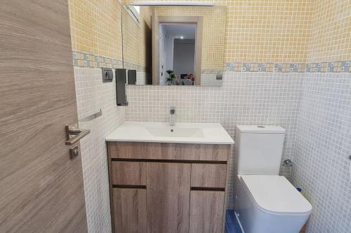 Ένα μπάνιο στο Casa Riu Nou