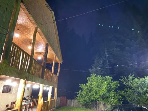 Gallery image of Family inn glola in Oni