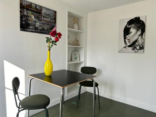 Unit 018 Saint Germain des Près - one bedroom apartment 4 pax