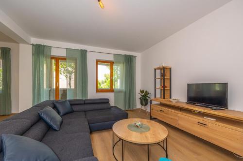 Apartments Jarmila Crikvenica Croatia BeachFront