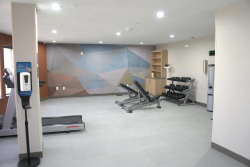 Γυμναστήριο ή/και όργανα γυμναστικής στο Candlewood Suites Wichita Northwest by IHG