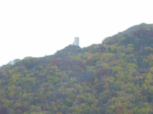 a hill with a tower on top of it at LeonessAffittacamere in Leonessa