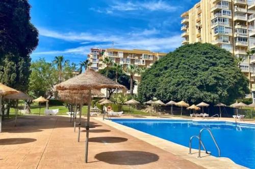 Acogedor Estudio, Piscina y Vista Mar, Benalmadena