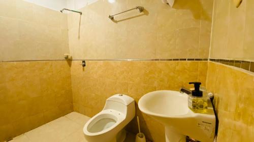 Koupelna v ubytování La Magdalena Hostel