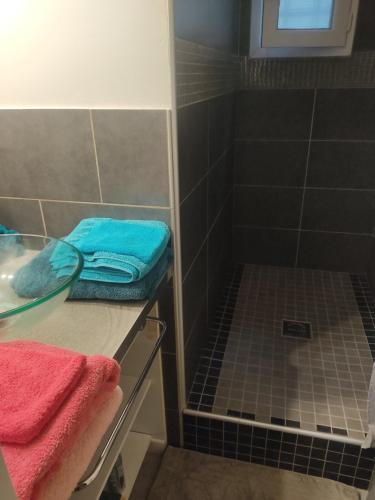 Photo de la galerie de l'établissement Hébergement Joséphine, à Vernègues