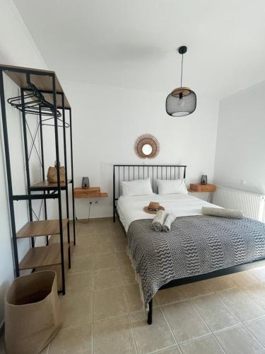Postel nebo postele na pokoji v ubytování House Lantanna