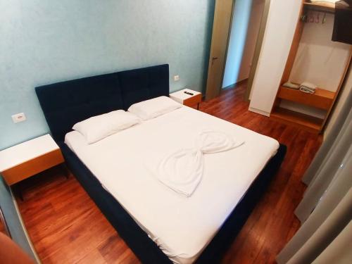 Fotografie z fotogalerie ubytování Hotel Karavastaja v destinaci Divjakë