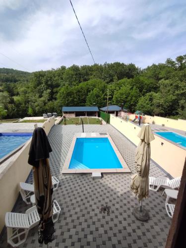Gallery image of Kuca sa bazenom u prirodi in Krupa na Vrbasu