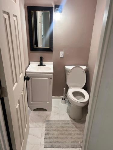 Bilik mandi di Beautiful House in Easton Columbus