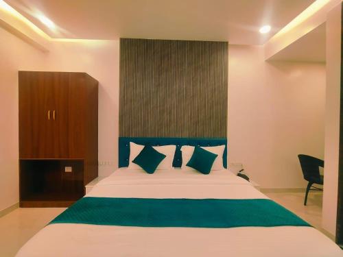 Ένα ή περισσότερα κρεβάτια σε δωμάτιο στο Vip Inn Stay Hotel
