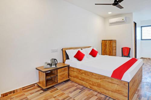 Gallery image of Hotel O Krishna Palace in Surat