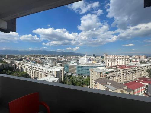 Γενική άποψη της πόλης Σκόπια ή θέα της πόλης από  αυτό το διαμέρισμα