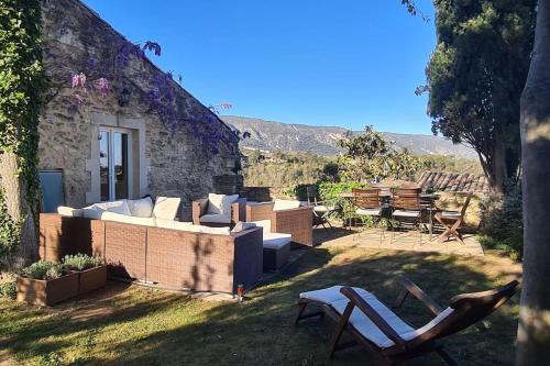 Village home in Ménerbes