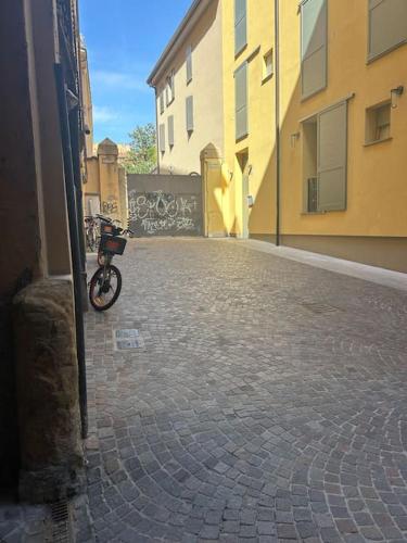 Ariosti 3 - Piazza Maggiore photo 27