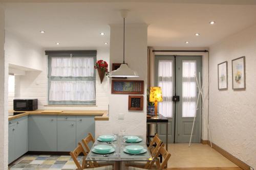 Η κουζίνα ή μικρή κουζίνα στο TreeStudio Apartment