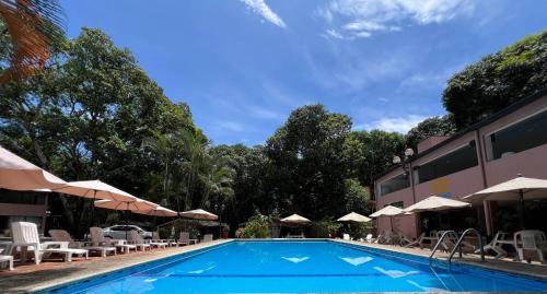 Πισίνα στο ή κοντά στο Cotlamani Hotel Aventura