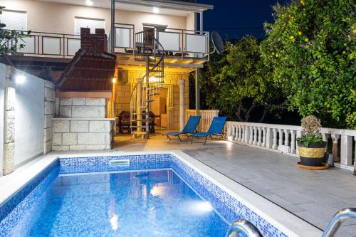 Gallery image of Apartmani Jakov in Podstrana