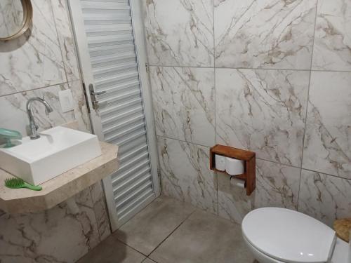 Ένα μπάνιο στο Casa da Joci
