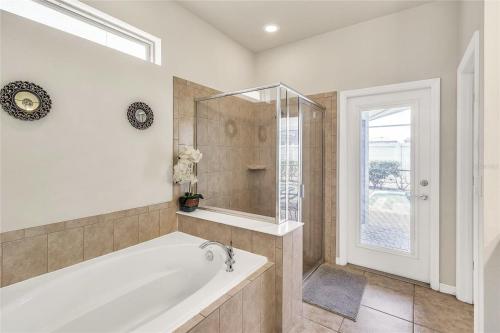 Windsor at Westside Resort Home w Pool Hot Tub photo 20