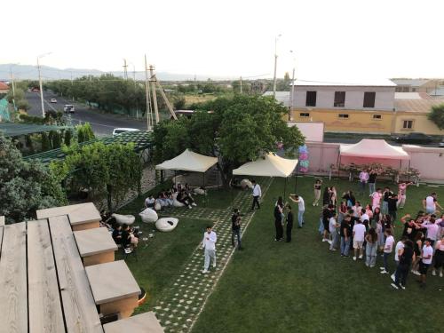 Gallery image of Otyak Hotel EVN Zvartnots Airport in Pʼarakʼar