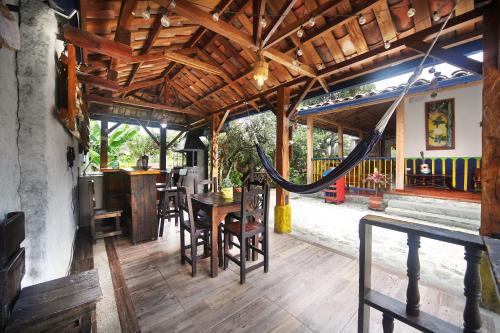 Φωτογραφία από το άλμπουμ του El Aguacate - Casa Tipica Cafetera Colombiana σε Salento