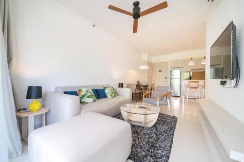 Φωτογραφία από το άλμπουμ του Laguna Cassia 2 bedroom στην Παραλία Μπανγκ Ταο