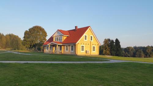 Bangunan di mana terletaknya the country house