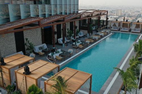 Piscine de l'établissement Assila, a Luxury Collection Hotel, Apartment Jeddah ou située à proximité