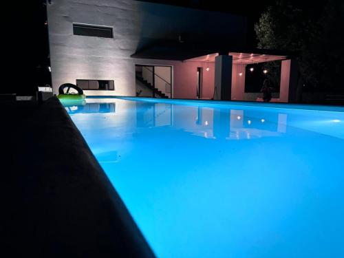 Πισίνα στο ή κοντά στο Aeneas Villa Pool & Jacuzzi al mare Torre Guaceto