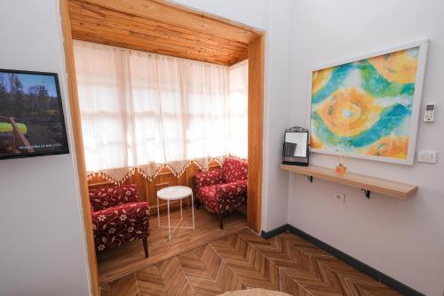 Μια τηλεόραση ή/και κέντρο ψυχαγωγίας στο La Boutique Vera