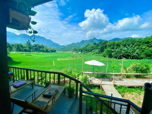 Phong cảnh thiên nhiên gần chỗ nghỉ nhà dân