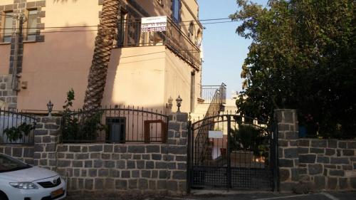 Photo de la galerie de l'établissement Pomegranate Penthouse, à Tibériade