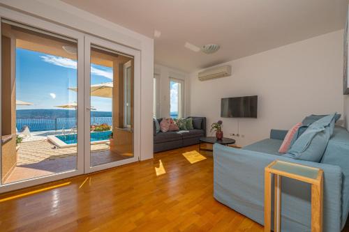 Lorelai - Apartment with private Swimmingpool