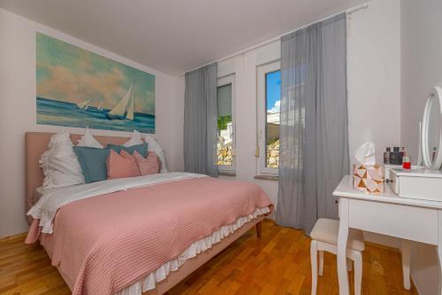 Posteľ alebo postele v izbe v ubytovaní Lorelai - Apartment with private Swimmingpool