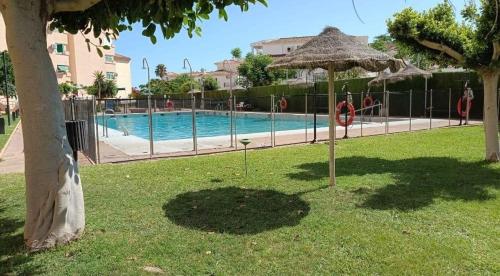 Fotografie z fotogalerie ubytování Apartamento en Calahonda, Urb Perla Andalucia v destinaci Calahonda