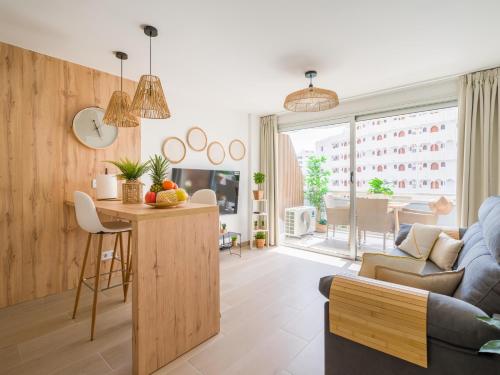 Elefantes, Playa del Ingles at 3 mins distance