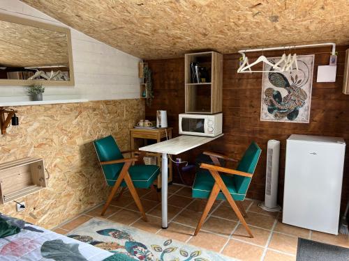 Photo de la galerie de l'établissement Le chalet des 3 canards, à Festigny