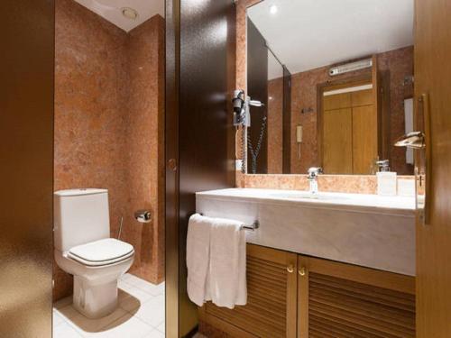 Stay in the Heart of Lisbon-Altis Suites Hotel
